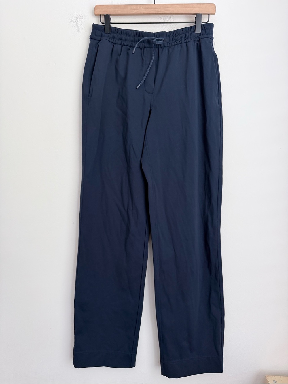 Lululemon Straight-Leg MR Luxtreme Pant *Regular S LW5FWWS navy blue